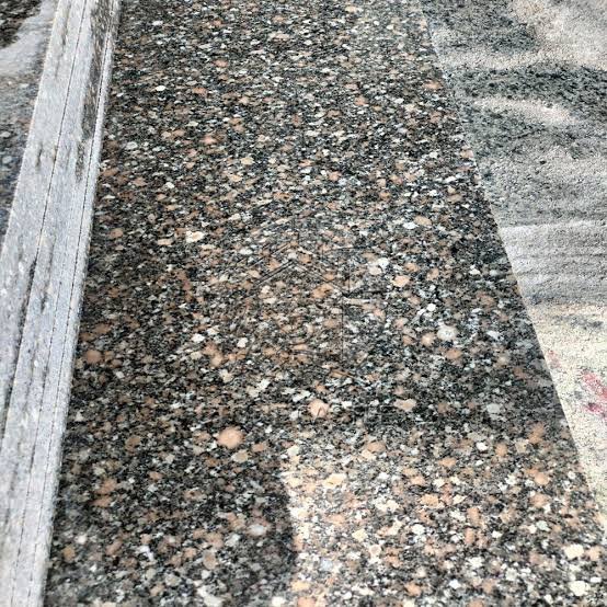 Gandola — Egyptian granite slab