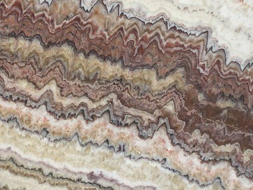 Superficie di Red Dragon Onyx da vicino, pietra semipreziosa
